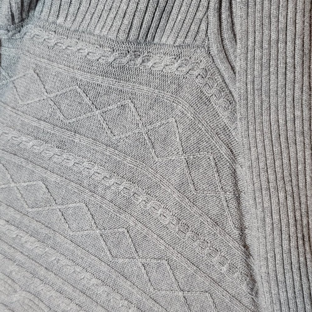 White House Black Market Grey Cardigan in XS - Picture 4 of 12